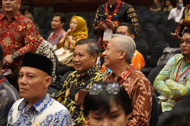 Pj Bupati Nganjuk, Sri Handoko Taruna, saat menghadiri rapat koordinasi persiapan pengadaan ASN tahun 2024 di Hotel Bidakara, Jl Gatot Subroto Kav 71 – 73, Jakarta Selatan, Kamis 14 Maret 2024