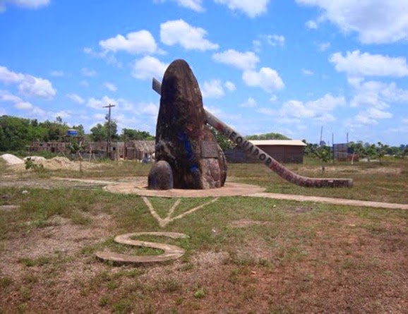 Marco da Linha do Equador - Rorainopolis, Roraima