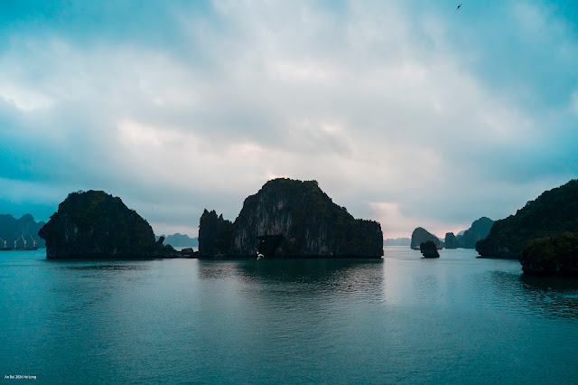 Enjoy Ha Long Bay - a nature wonder of the world