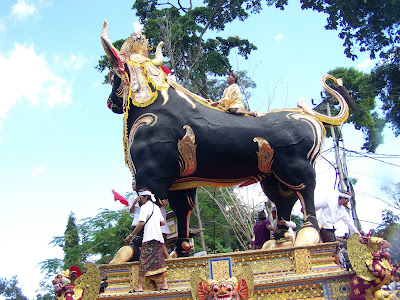 Pelebon Raja Ubud 3.jpg