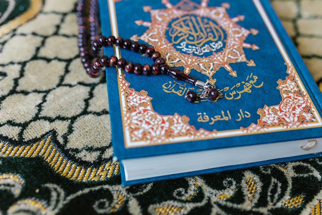 Perbedaan Antara Hadis Qudsi, Hadis Nabawi dan Al-Qur’an