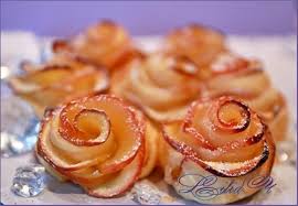 
Μήλο τριανταφυλλένιο 🍎 🌹
