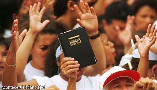 Evangélicos aumentan en Brasil