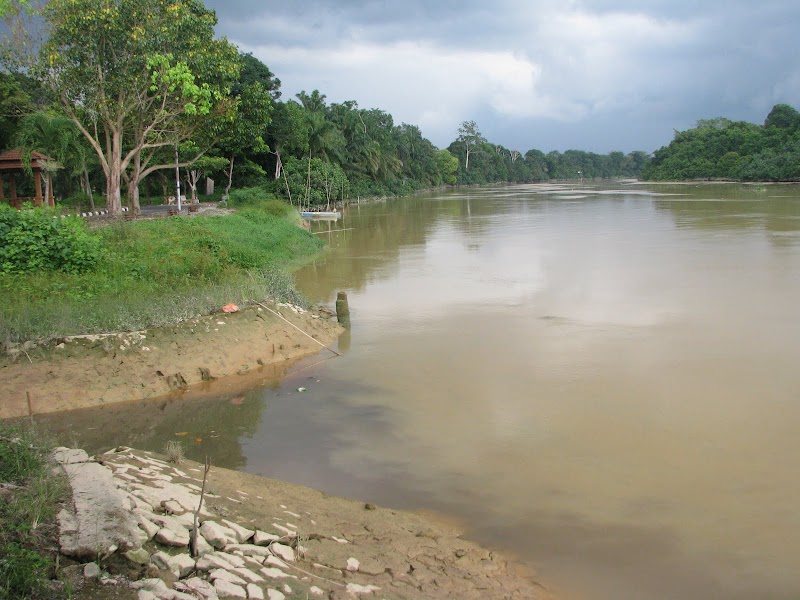 Info Kegunaan Sungai Muda, Lemari Kantor