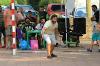 Concurso de lanzamiento de chapela en las fiestas de El Regato