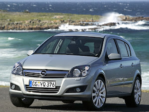 Opel Astra 2007 (3)