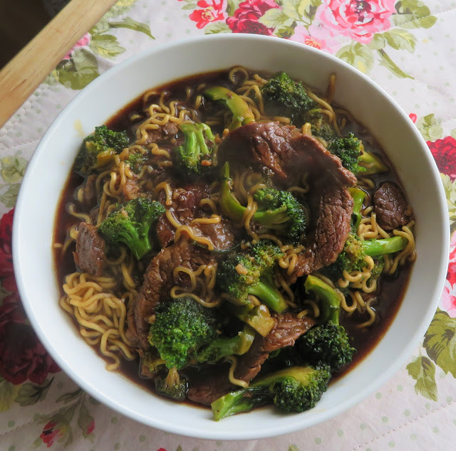 MONGOLIAN BEEF & BROCCOLI WITH NOODLES