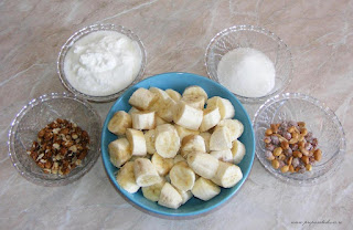 ingrediente inghetata de banane, cum se face inghetata de banane, retete cu banane, preparate din banane, retete culinare, retete cu iaurt, preparate din iaurt, 
