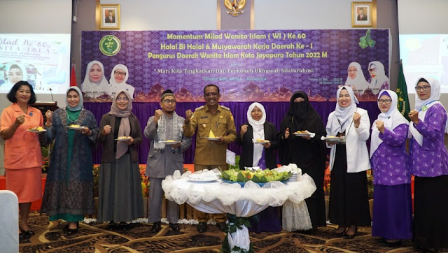 Frans Pekey Harap Organisasi Wanita Islam Bersinergi dengan Pemkot Jayapura.lelemuku.com.jpg