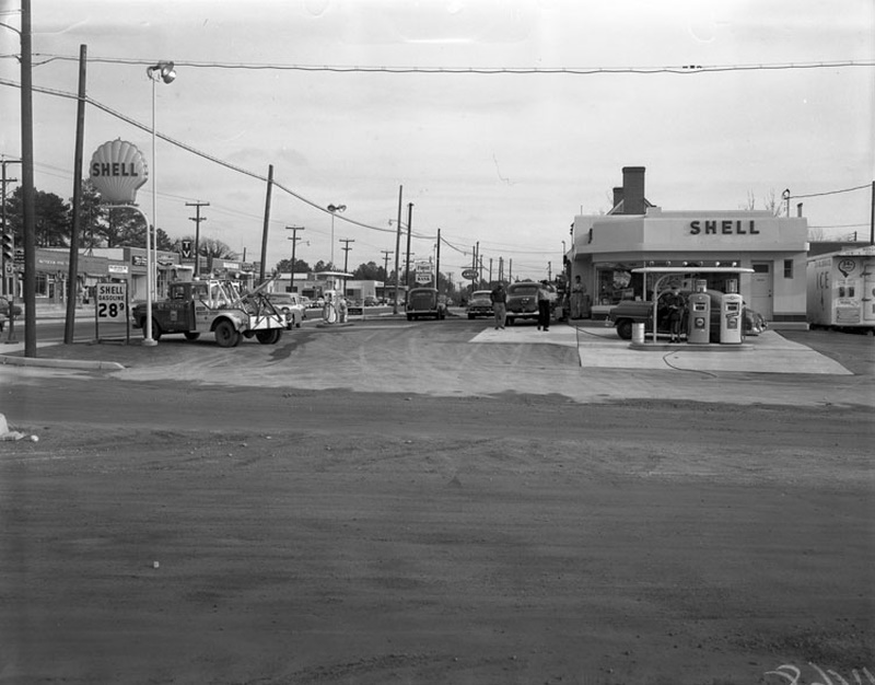 Shell Station in Richmond, Virginia 1959