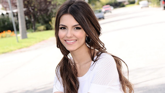 Victoria Justice Hd Wallpapers