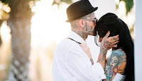 Personas tatuadas en fotos de boda