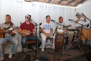 O grupo Quintal do Céu animou o churrasco organizado pela Liga das Escolas de Samba de Teresópolis