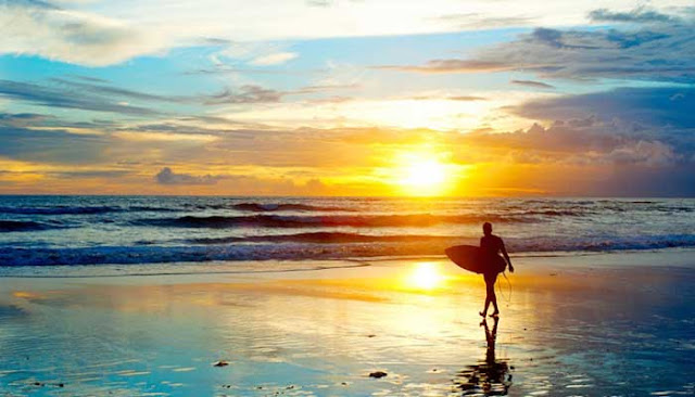 https://FindWisata.blogspot.com | Menikmati Keindahan Pantai Seminyak Di Pulau Bali 