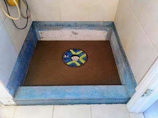 Mortar bed shower