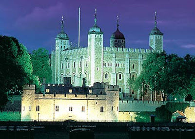 Mendengar nama Tower of London langsung saja kita berbicara mengenai 