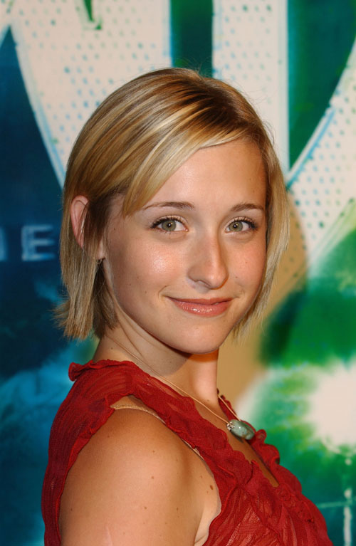 Allison Mack photo