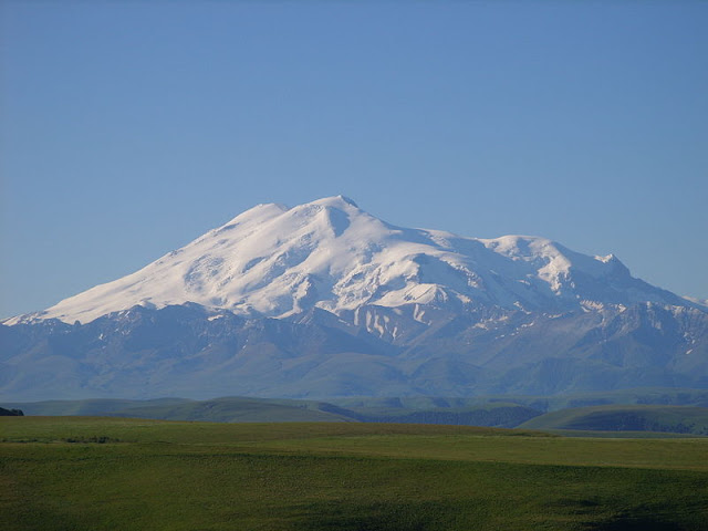 Gunung Elbrus