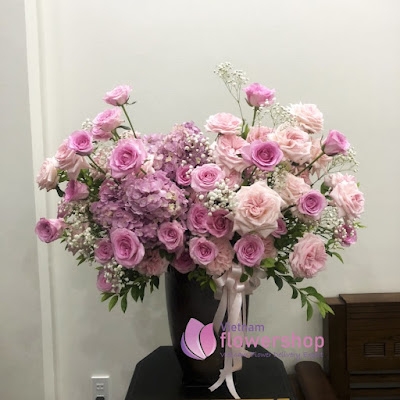 Flower arrangement for Vietnamese women's day