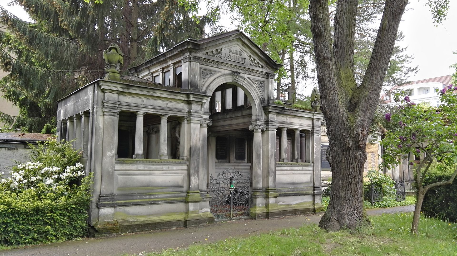 Old Cemetery of Twelve Apostle (Berlin, Germany)