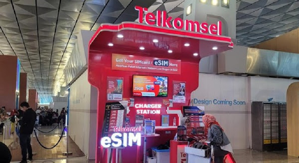 Operator seluler plat merah Telkomsel akhirnya memiliki eSIM non-turis yang bisa dinikmati pengguna lokal di Tanah Air. Berikut cara beli dan aktivasinya.