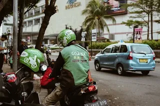 Gojek dan Grab Merge