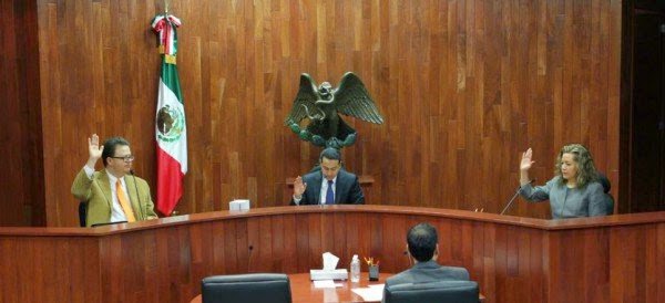 Tribunal electoral resuelve que la propaganda del gobernador de Chiapas ¡no es propaganda! 