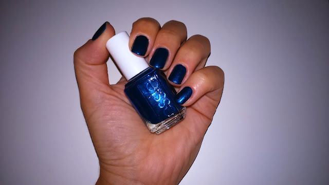 Essie Nail Polish in Bell Bottom Blues