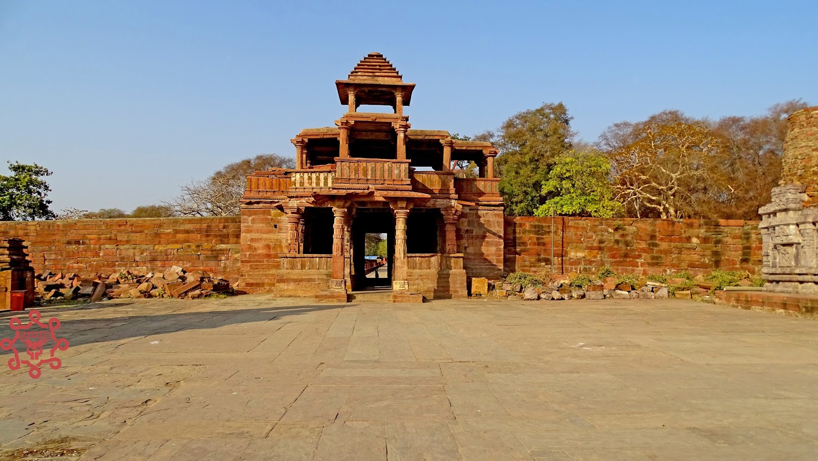 Entrance gate of Menal temple