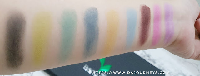 Review Mineral Botanica Tri Color Eyeshadow