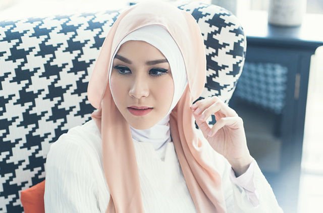 Hijab Cerah Mempesona