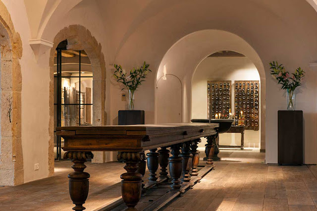 Picture of wooden table in the Swiss luxury villa