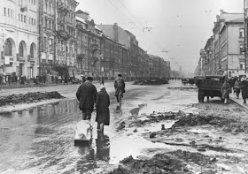 Las calles de Leningrado durante el sitio