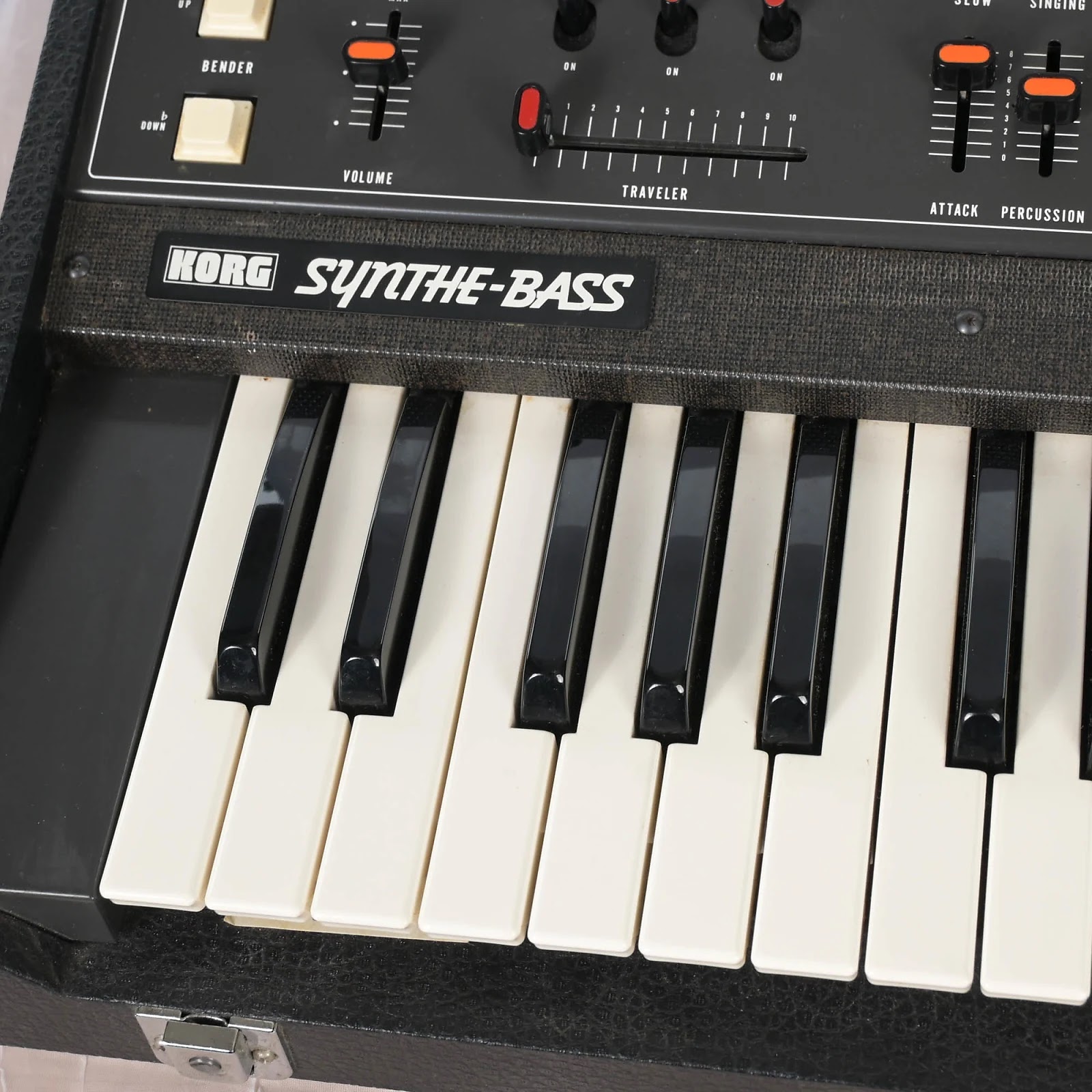 Korg Synthe-Bass SB-100