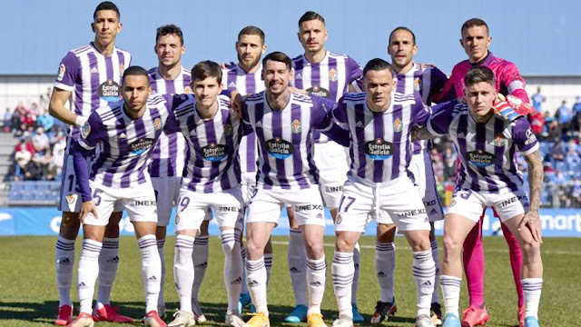 REAL VALLADOLID C. F. Temporada 2021-22. Jawad El Yamiq, Óscar Plano, Shon Weissman, Javi Sánchez, Nacho Martínez, Jordi Masip. Anuar Tuhami, Toni Villa, Luis Pérez, Roque Mesa, Cristo González. C. F. FUENLABRADA 0 REAL VALLADOLID C. F. 0 Domingo 06/02/2022, 14:00 horas. Campeonato de Liga de 2ª División, jornada 26. Fuenlabrada, Madrid, estadio Fernando Torres: 3.402 espectadores. GOLES: No hubo.