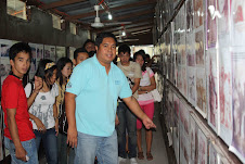 Eugene Pineda with College Students