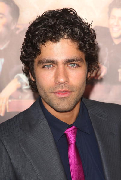 messy mens hairstyles. Adrian Grenier curly haircut