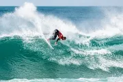 surf30 qs caparica surf fest 2023 Leon Glatzer  23CaparicaSurfFest 0070 PedroMestre