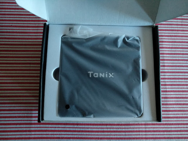 Tanix TX5 Max TV Box Review