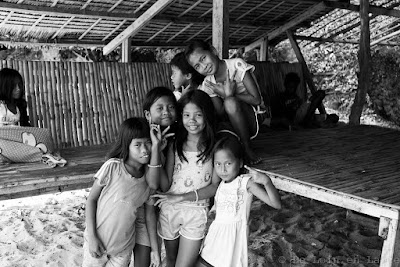 Enfants-Inapupuan-Island-Linapacan-Philippines