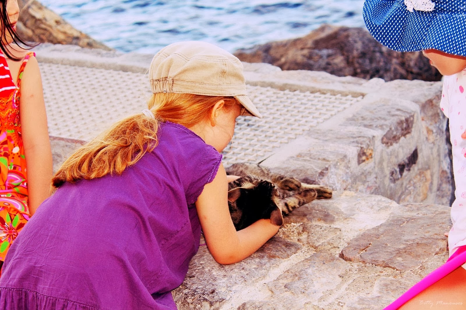 little girls and kitten