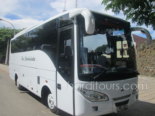 Bus pariwisata makassar hubungi 0813 4265 4649