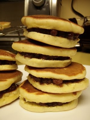 Pancakes) Post: (Japanese  make pancake self Grub to Dorayaki how Filled rising batter with flour