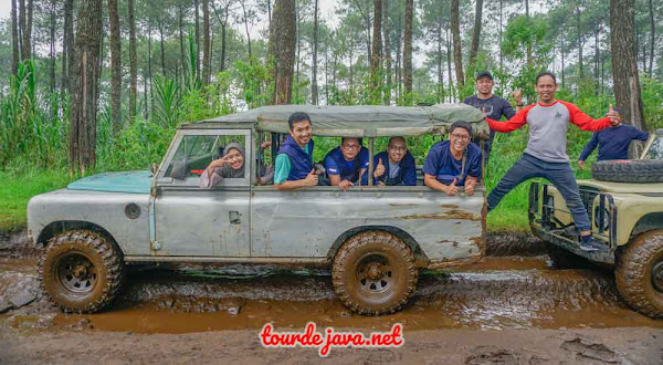 paket wisata offroad land lover bandung