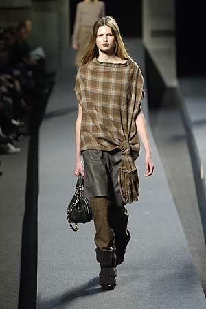 90s grunge fashion. Marc Jacobs for Perry Ellis