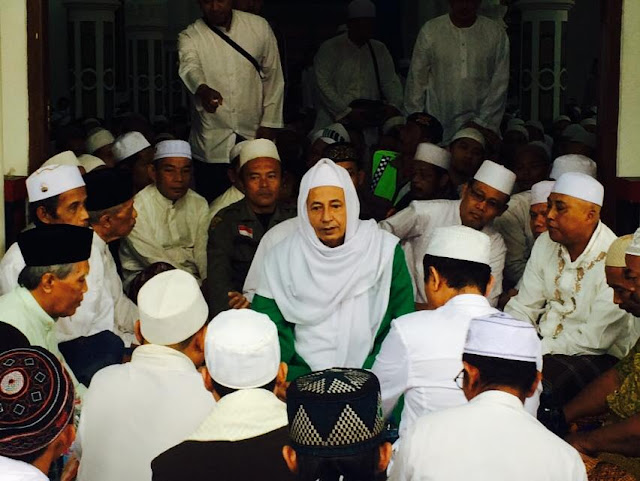 dauh habib luthfi bin yahya pekalongan