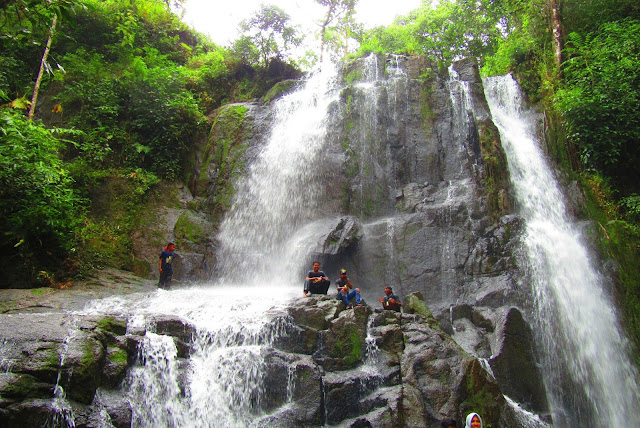 Wisata Alam Air Terjun Tujua Maros