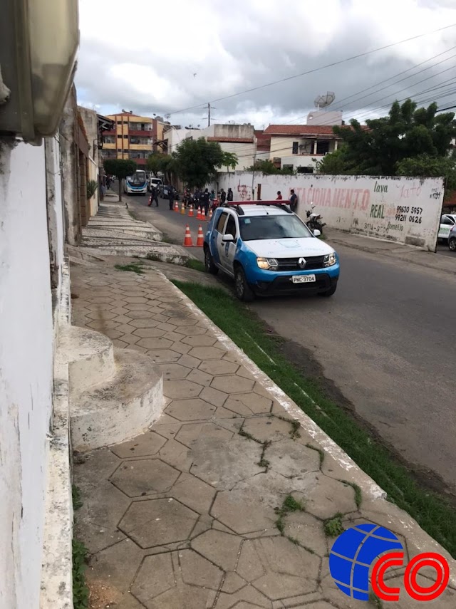 NO MOMENTO QUE O MUNDO TENTA SE SALVAR, EM SOBRAL-CE TENTAM COMPLICAR A VIDA DA POPULAÇÃO