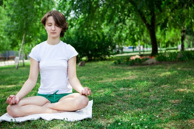 20 Things To Do When You’re 30 That Will Make Life Better At 50 - Learn to meditate.