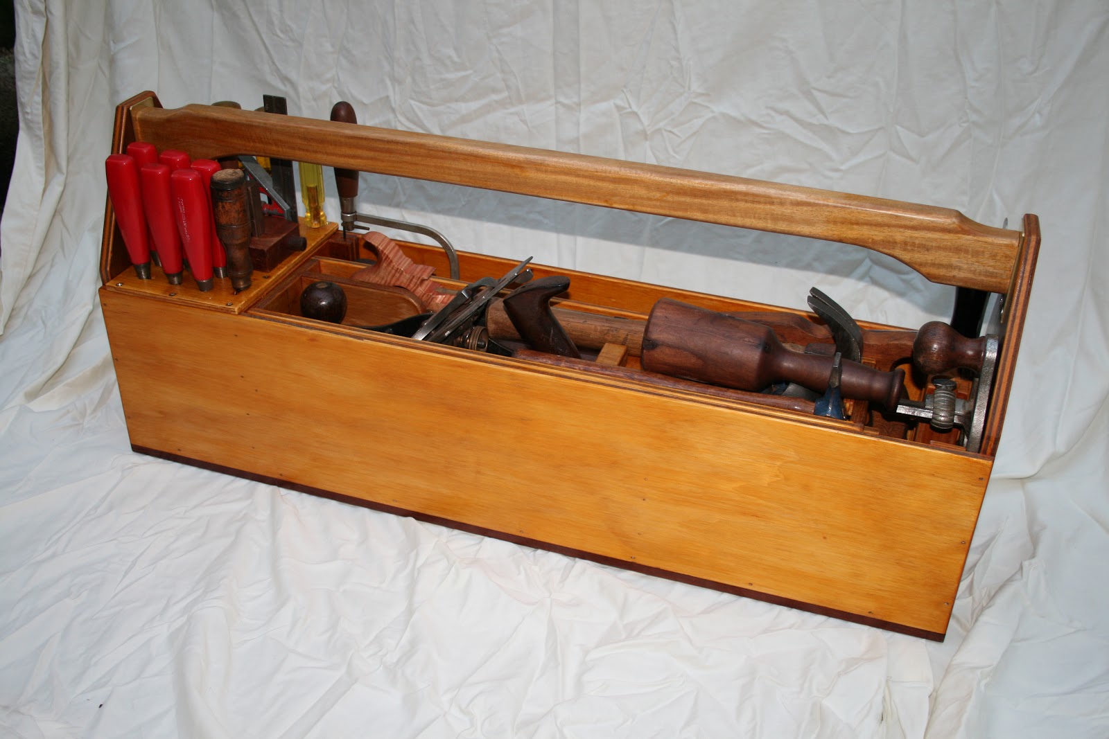 Results for Wooden Toolbox Open.